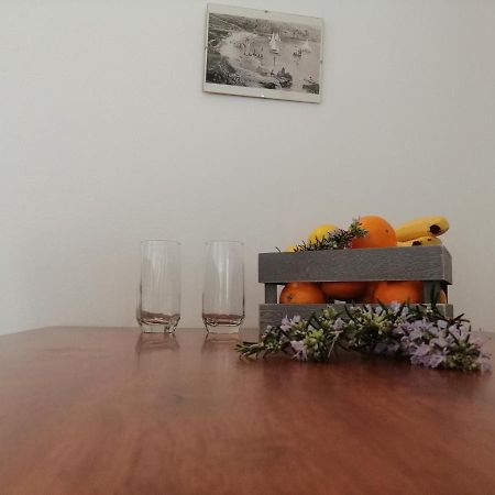Mirjana Radovic Apartamento Baška Exterior foto