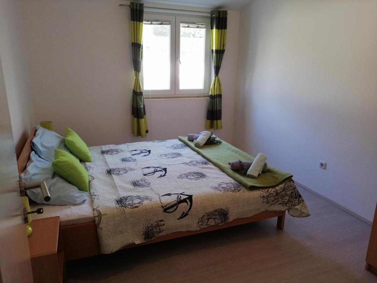 Mirjana Radovic Apartamento Baška Exterior foto